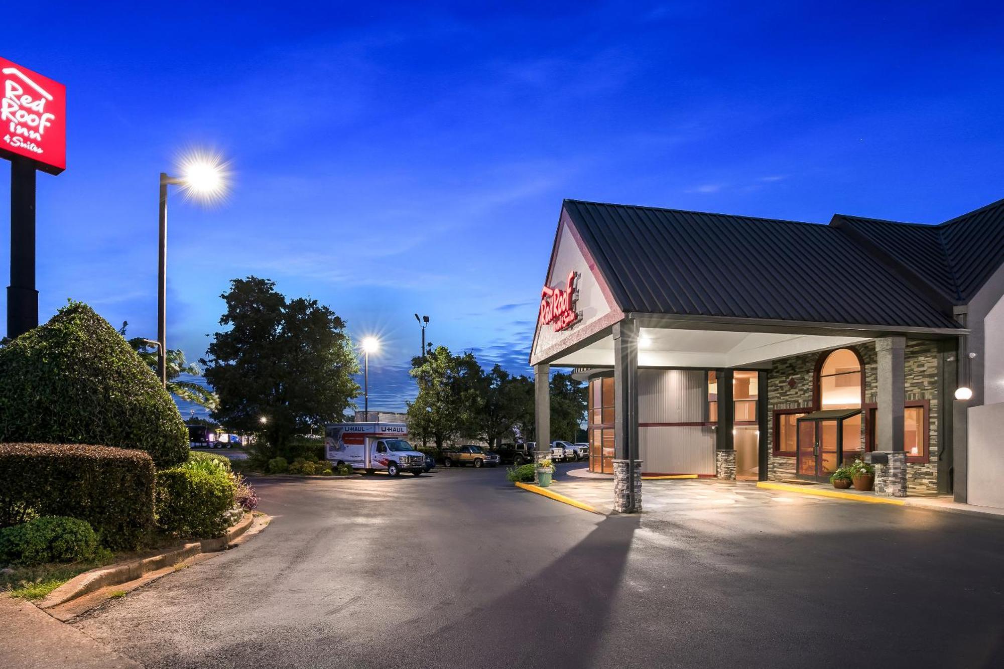 Red Roof Inn & Suites Duncan Exterior photo